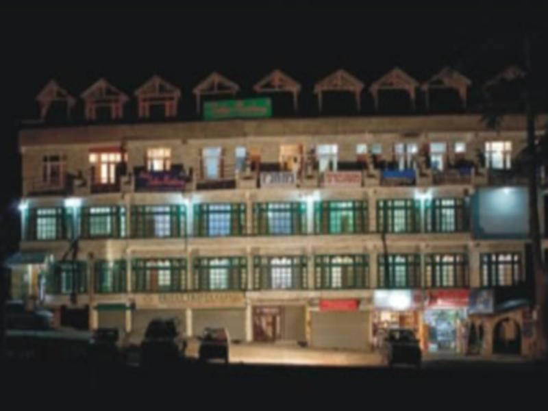 Hotel Satkar Residencia Manāli Exterior foto